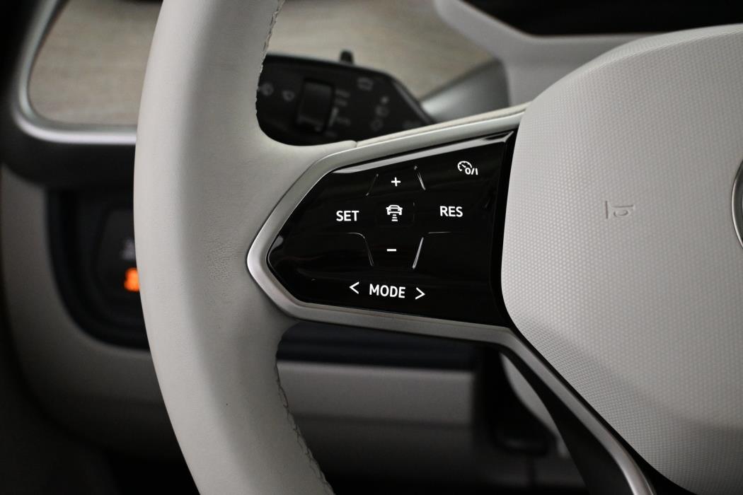 VOLKSWAGEN ID. Buzz 2023
