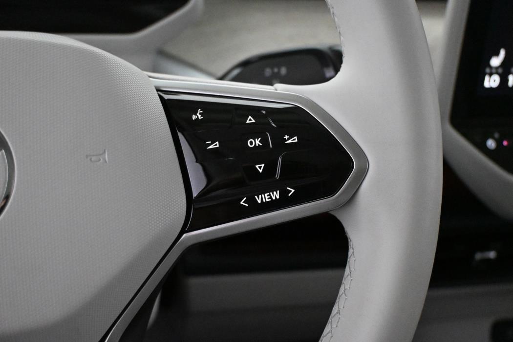 VOLKSWAGEN ID. Buzz 2023
