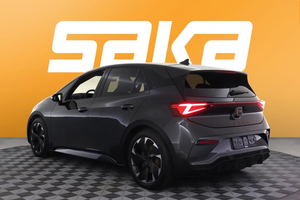 CUPRA Born 2022