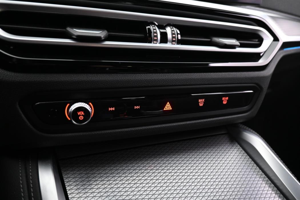 BMW i4 2024