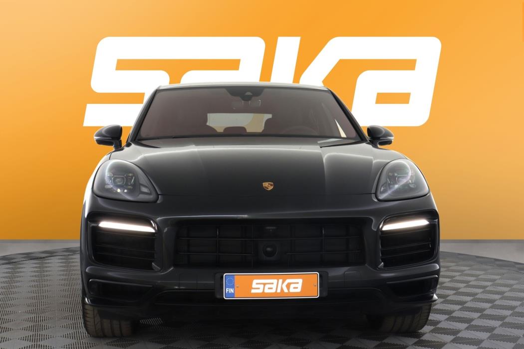 PORSCHE Cayenne 2023