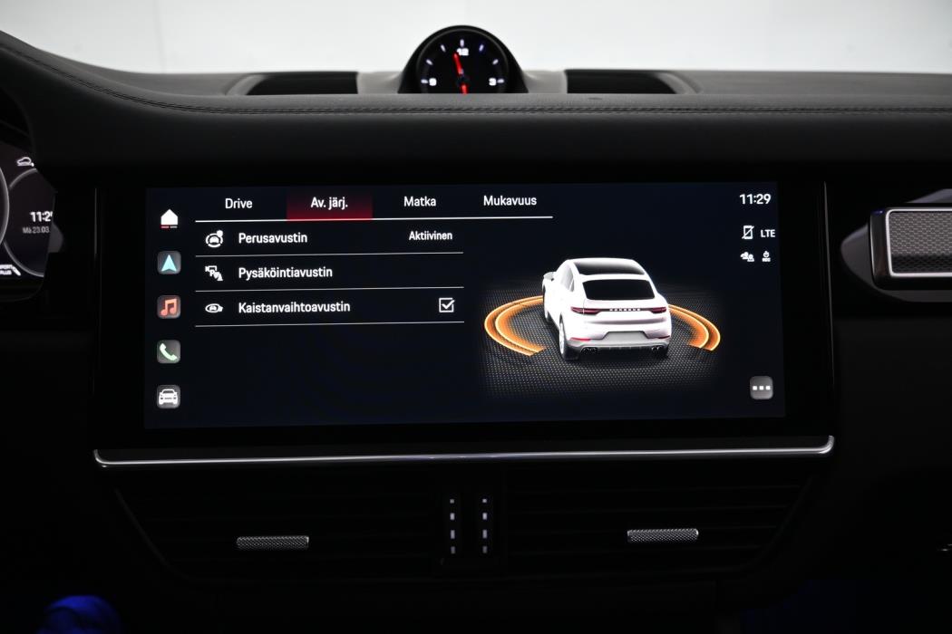 PORSCHE Cayenne 2023