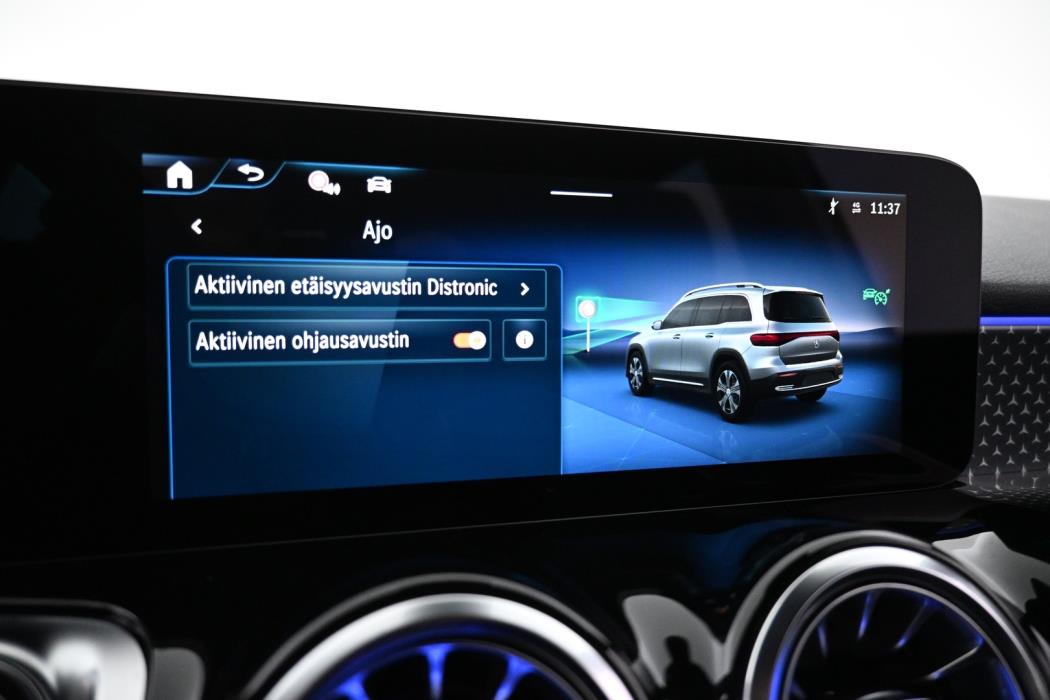 MERCEDES-BENZ EQB 2025