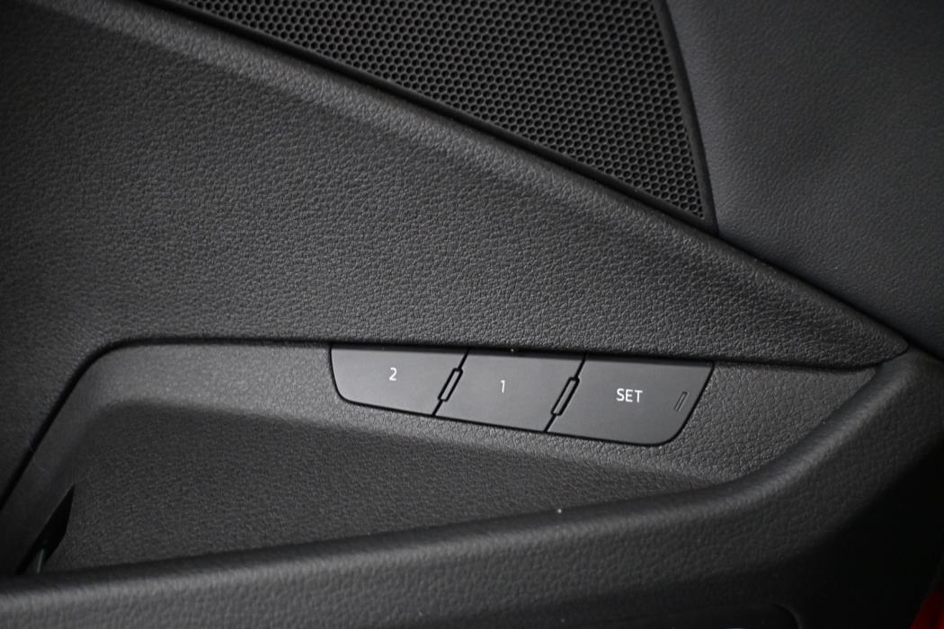 AUDI e-tron 2022