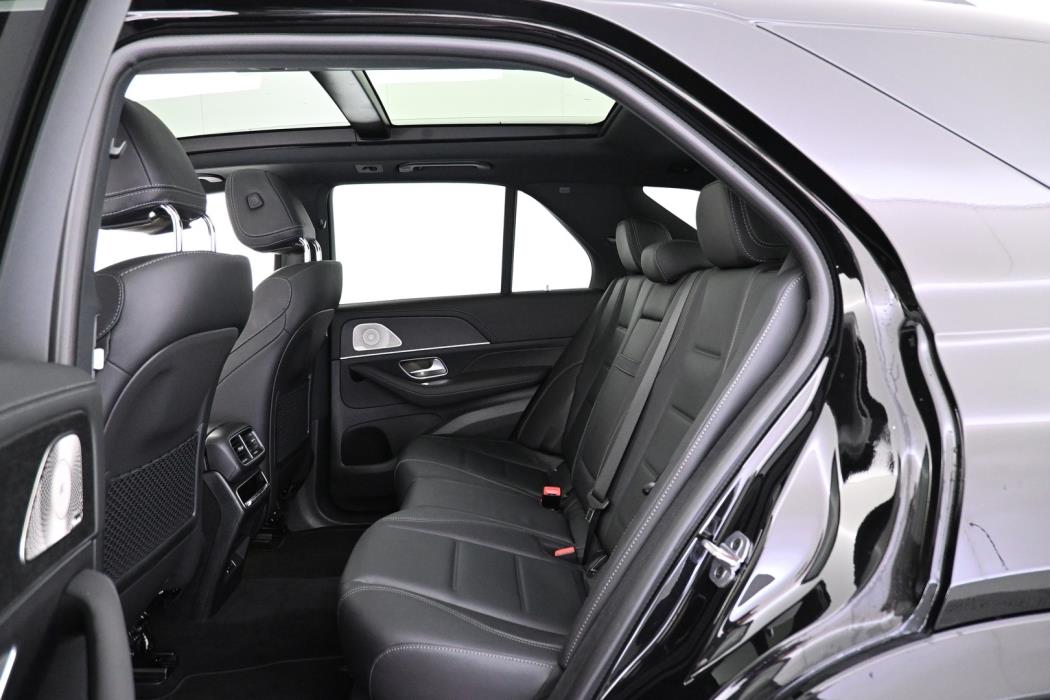 MERCEDES-BENZ GLE 2025