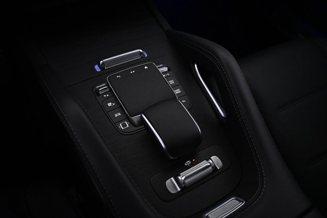 MERCEDES-BENZ GLE 2025