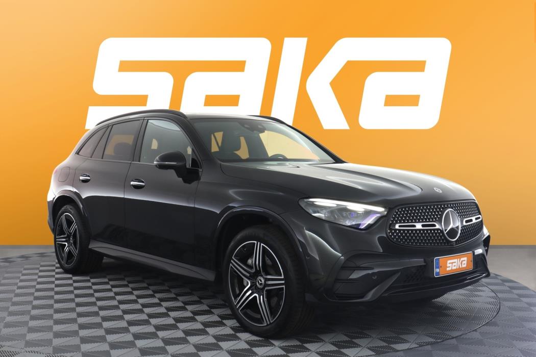 MERCEDES-BENZ GLC 2023