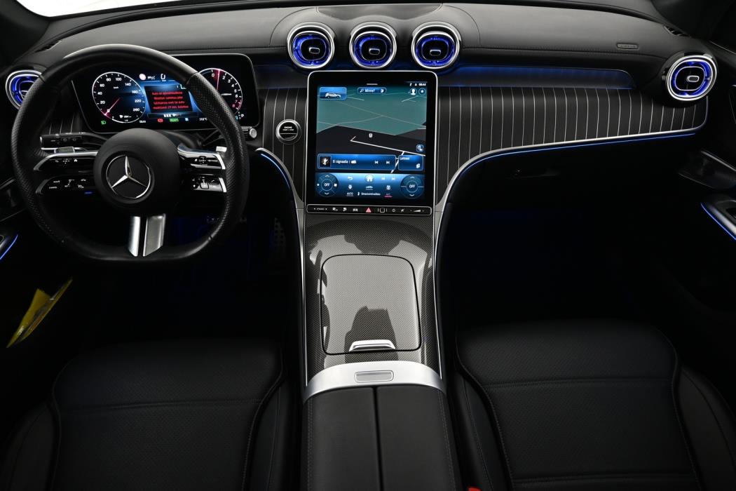 MERCEDES-BENZ GLC 2023