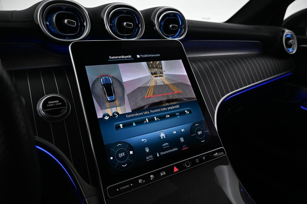 MERCEDES-BENZ GLC 2023