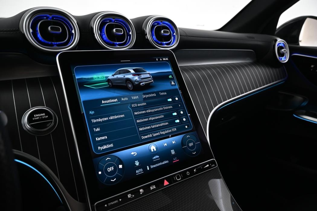 MERCEDES-BENZ GLC 2023