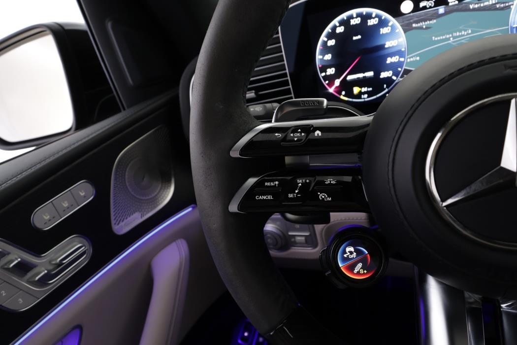 MERCEDES-BENZ GLE 53 AMG 2024