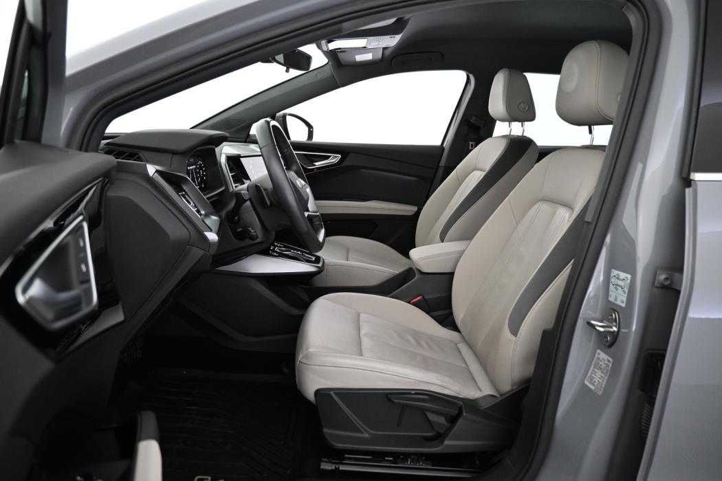 AUDI Q4 e-tron 2023