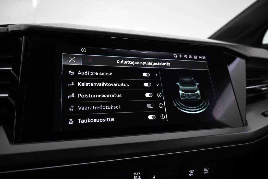 AUDI Q4 e-tron 2023