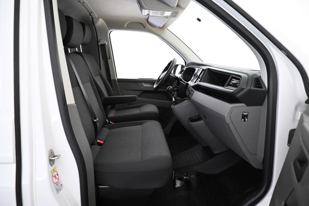 VOLKSWAGEN Transporter 2021