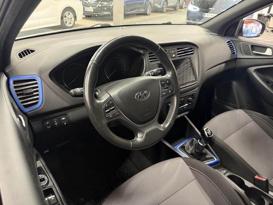 HYUNDAI I20 2017