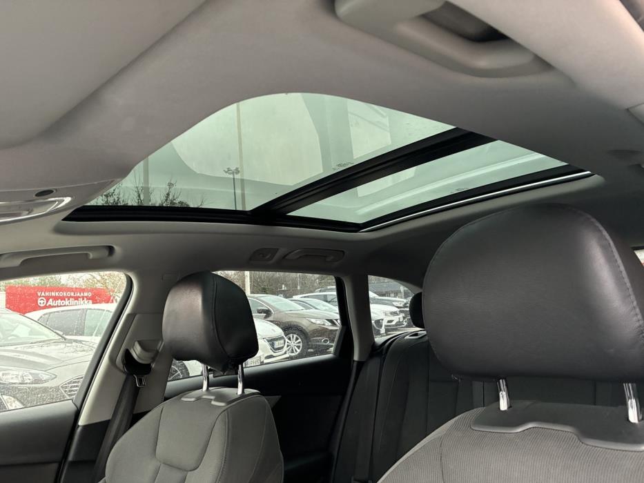 AUDI A4 2017