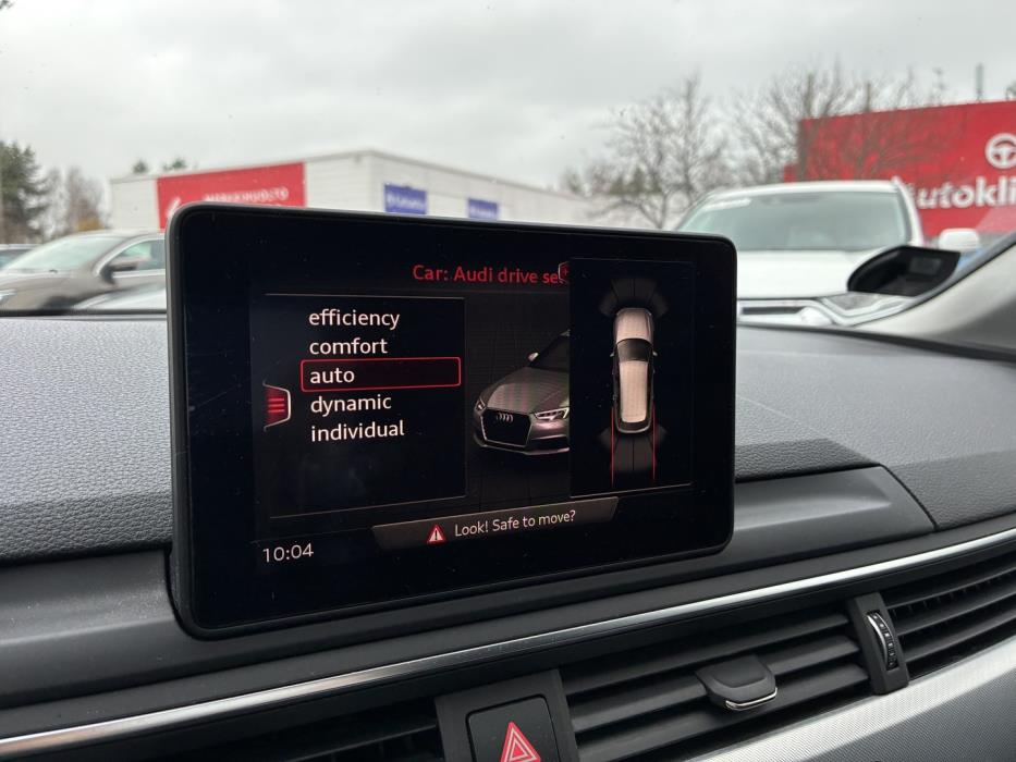 AUDI A4 2017