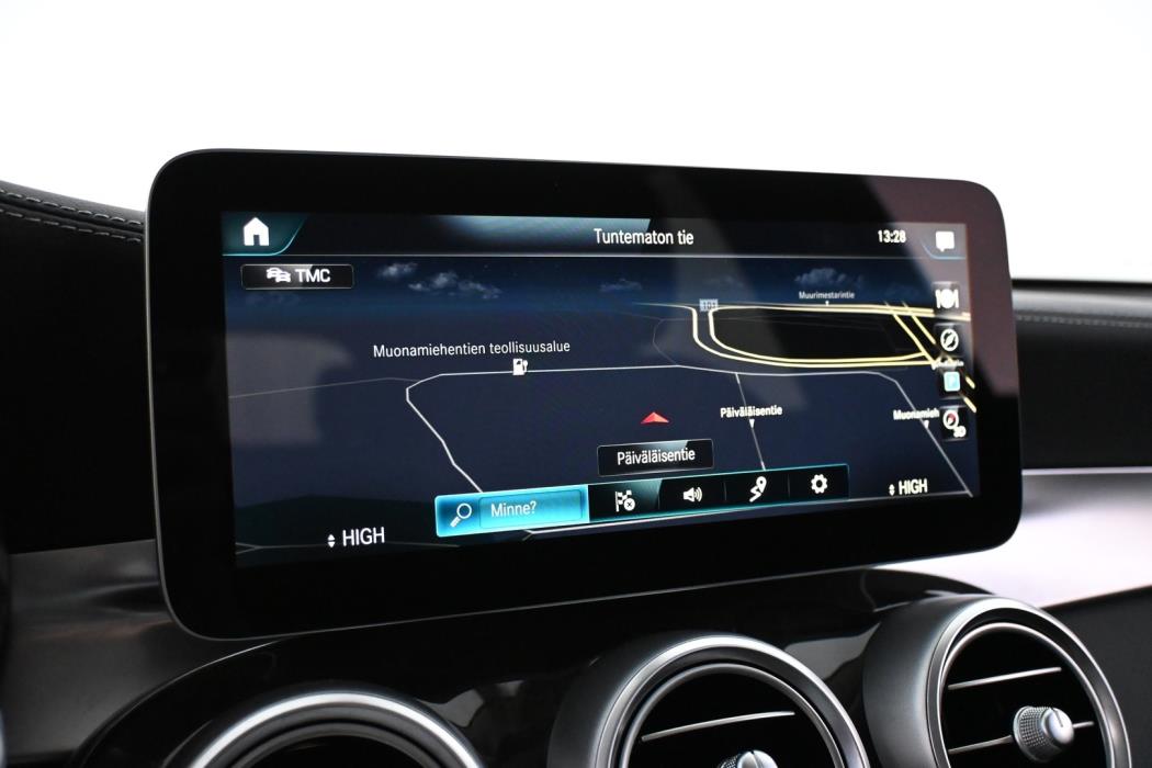 MERCEDES-BENZ GLC 2022