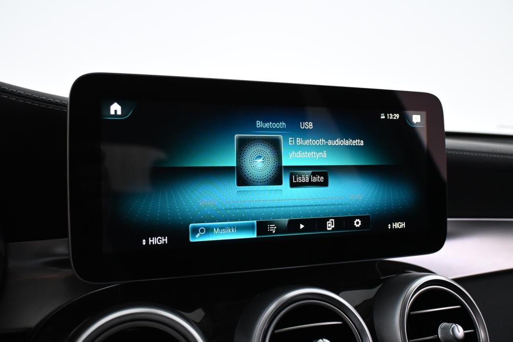 MERCEDES-BENZ GLC 2022