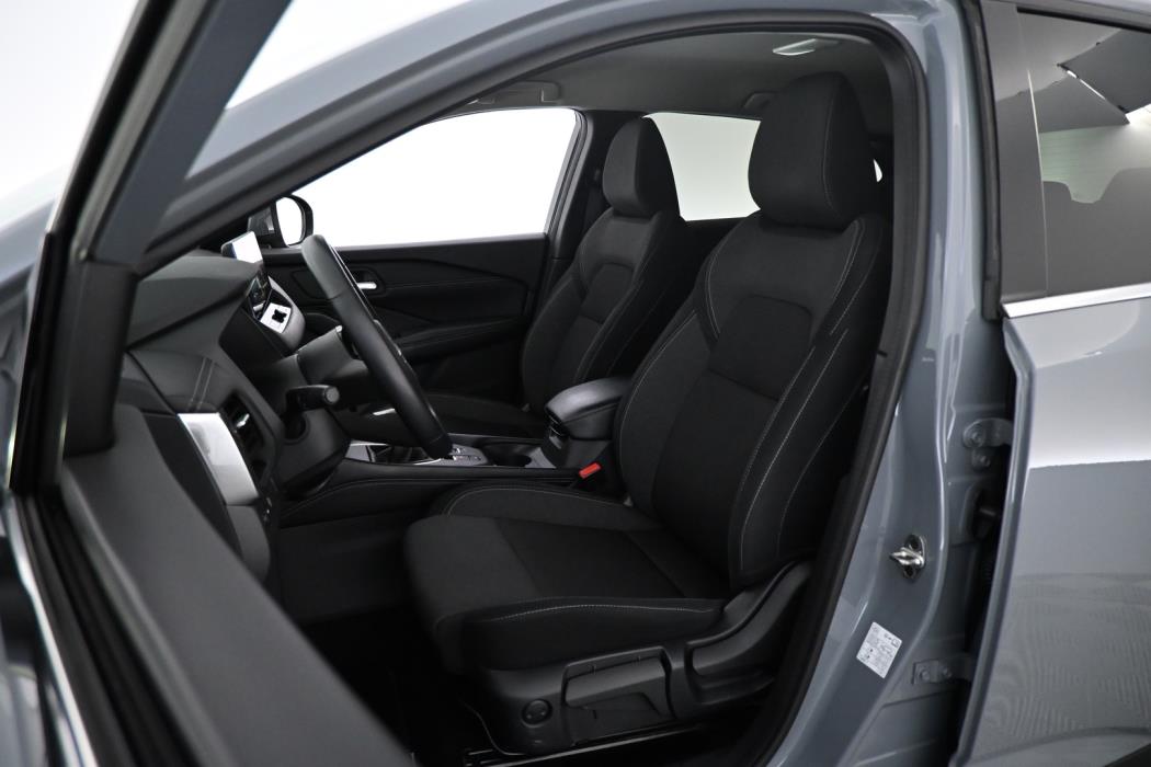 NISSAN Qashqai 2024