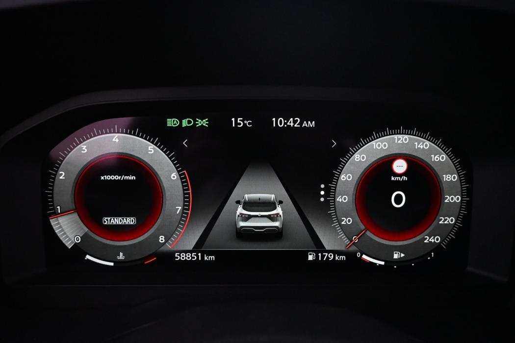 NISSAN Qashqai 2024