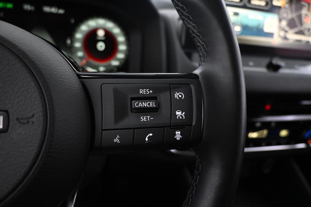 NISSAN Qashqai 2024