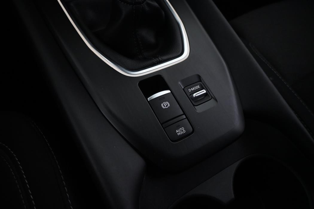 NISSAN Qashqai 2024