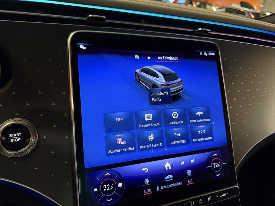 MERCEDES-BENZ EQS SUV 2023