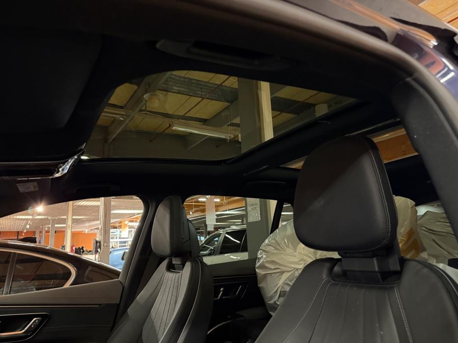 MERCEDES-BENZ EQS SUV 2023