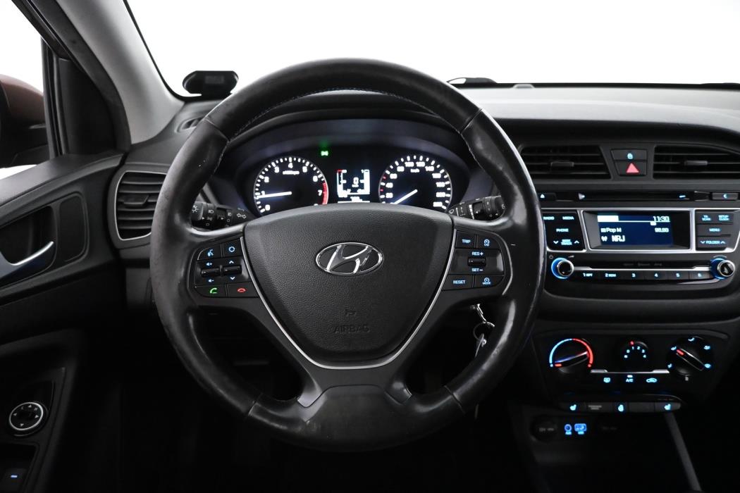 HYUNDAI I20 2016