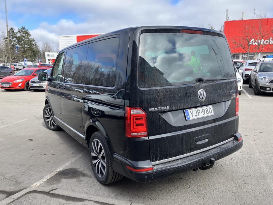 VOLKSWAGEN Multivan 2016