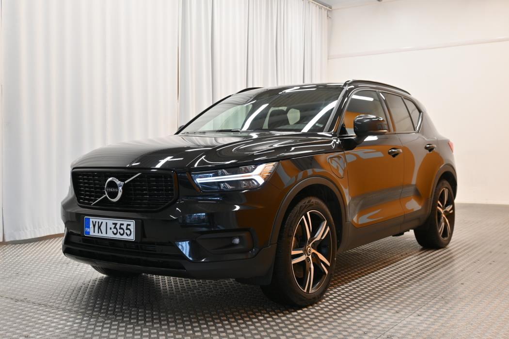 VOLVO XC40 2020