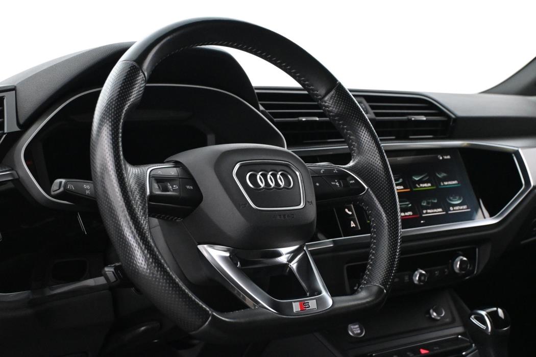 AUDI Q3 2020