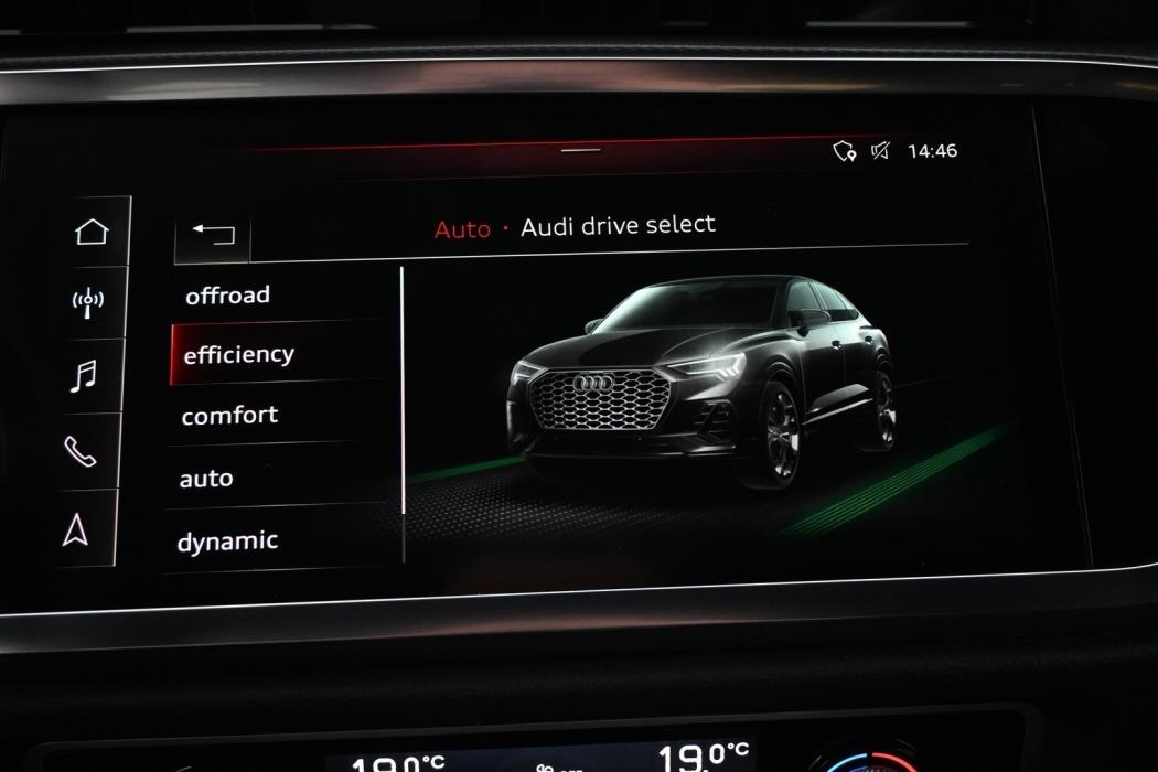 AUDI Q3 2020