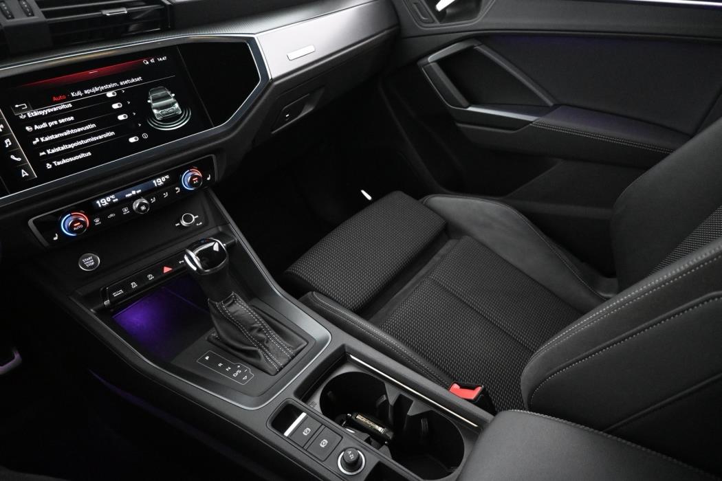 AUDI Q3 2020
