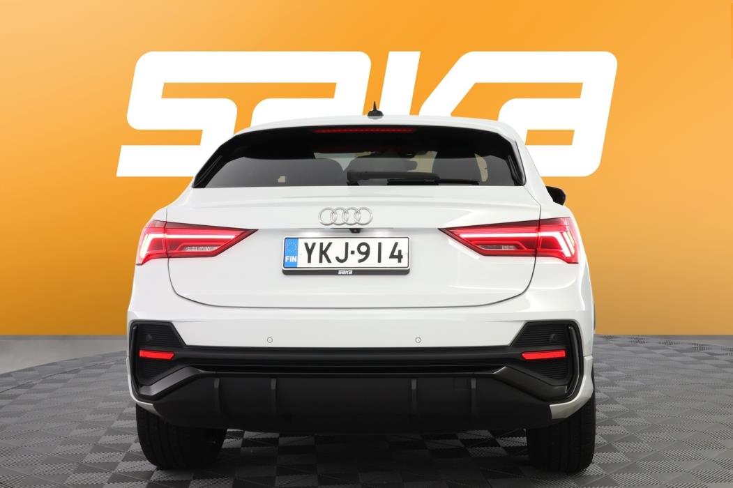 AUDI Q3 2020
