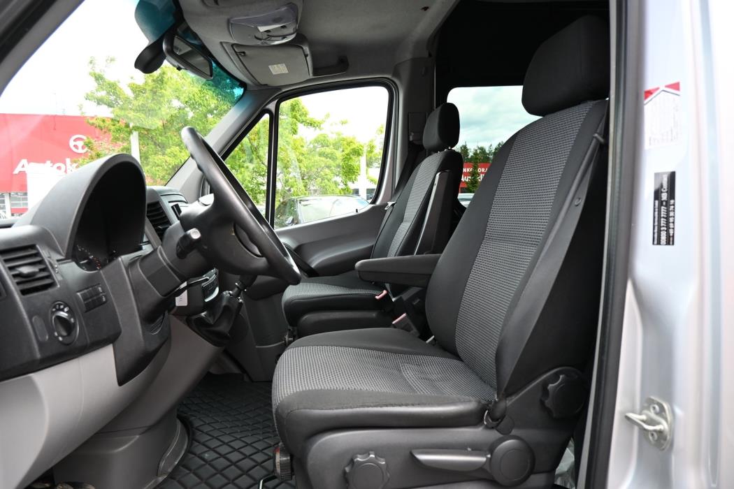 MERCEDES-BENZ Sprinter 2011