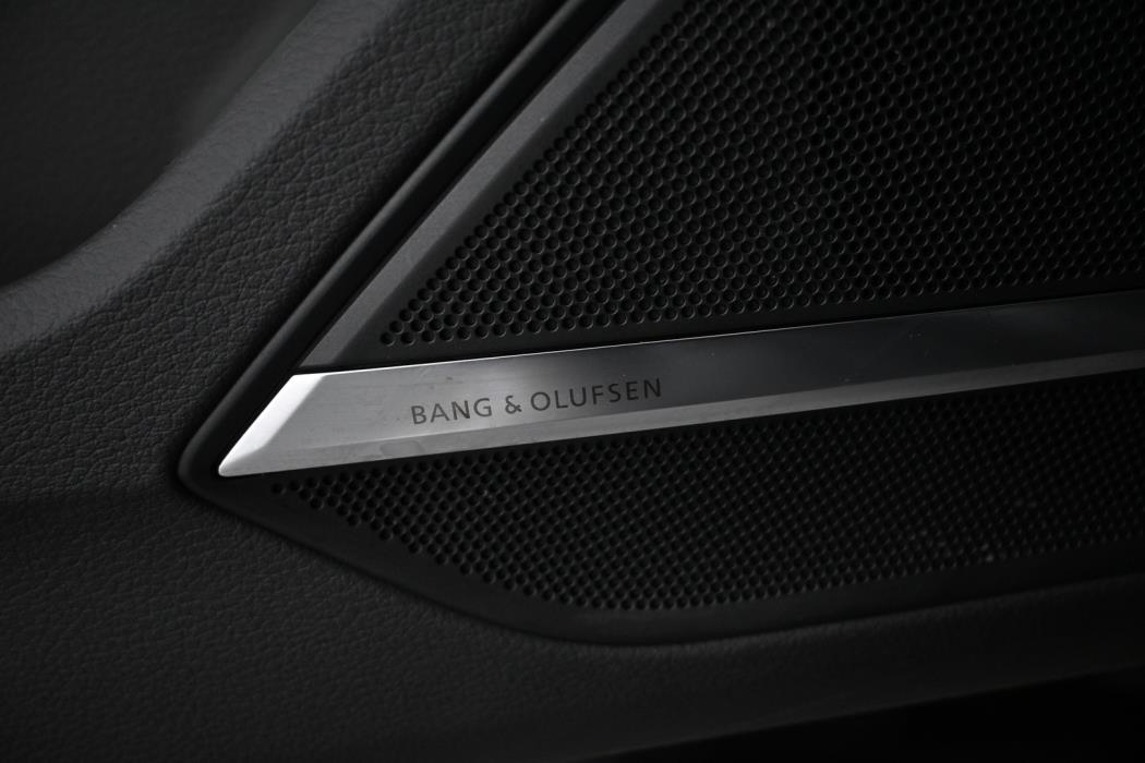 AUDI A8 2022