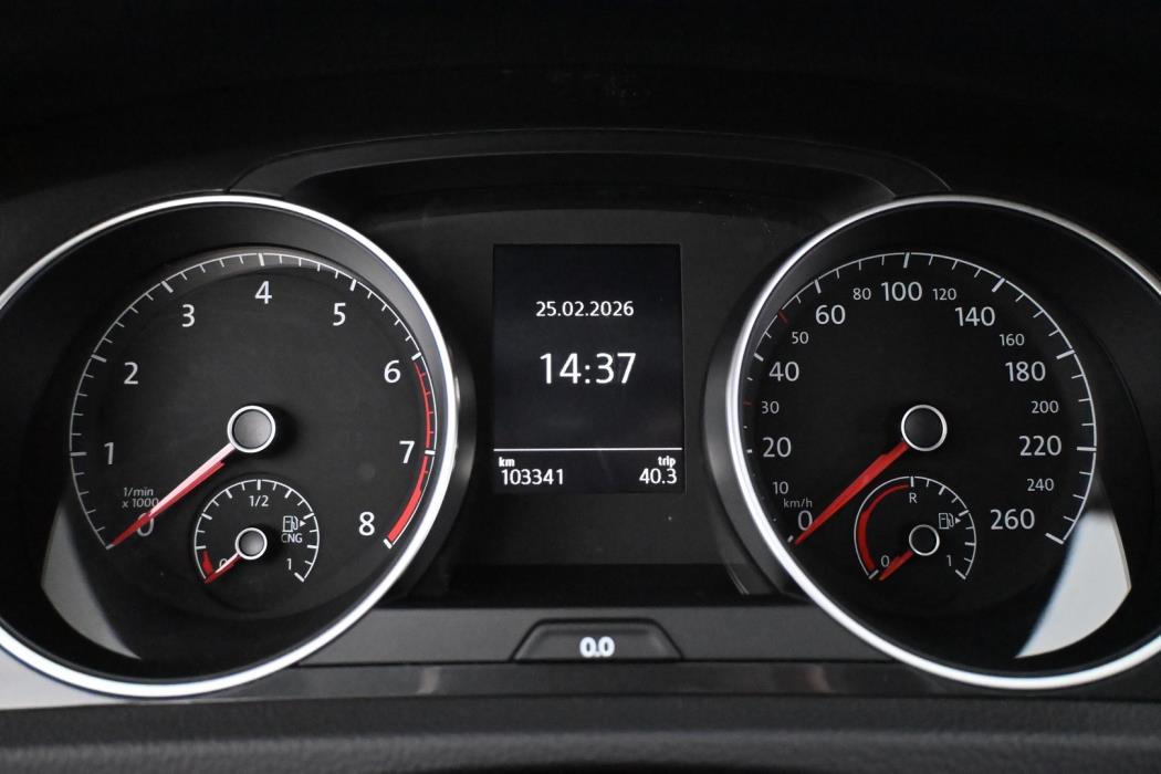 VOLKSWAGEN Golf 2020