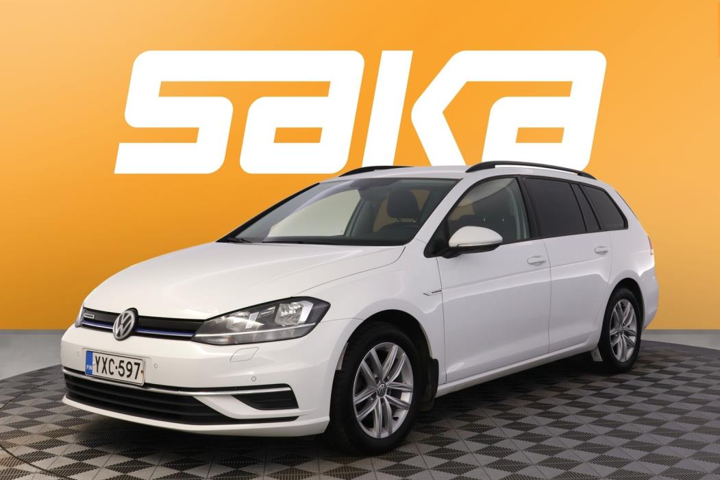 VOLKSWAGEN Golf 2020