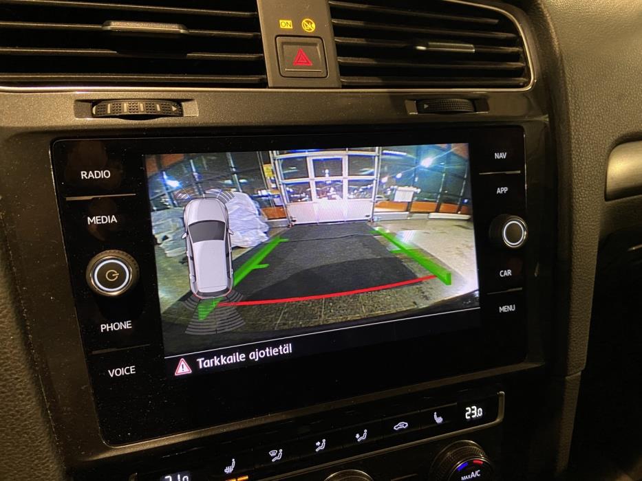 VOLKSWAGEN Golf 2017