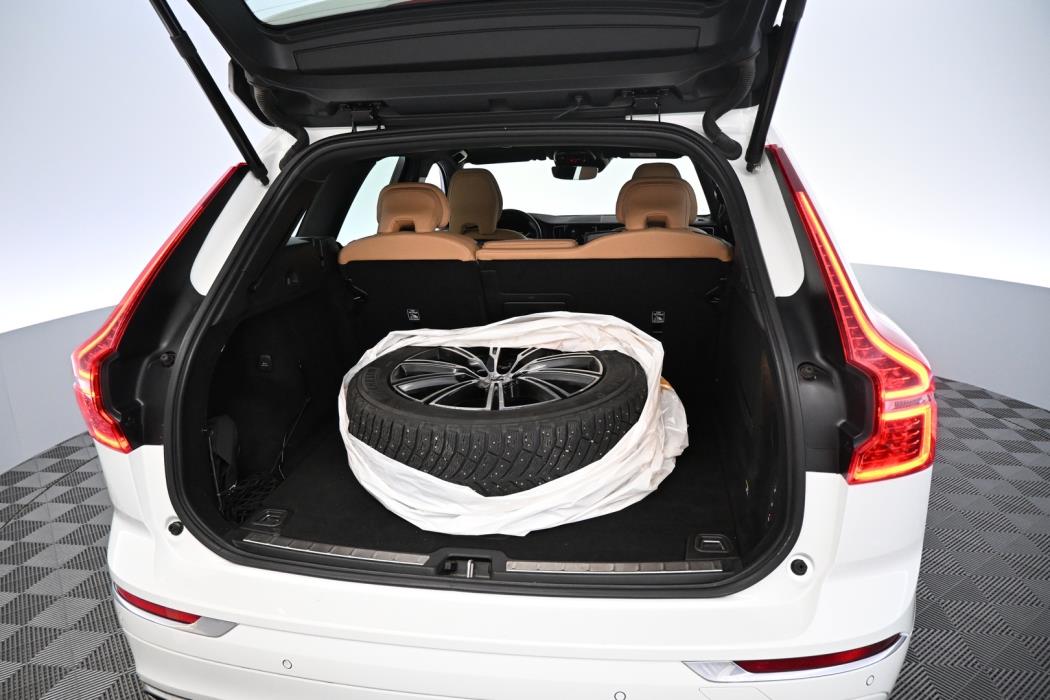 VOLVO XC60 2019