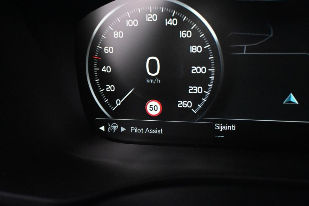VOLVO XC60 2019