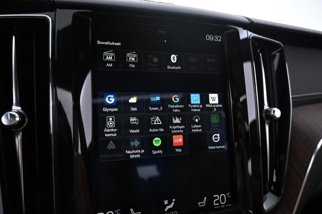 VOLVO XC60 2019