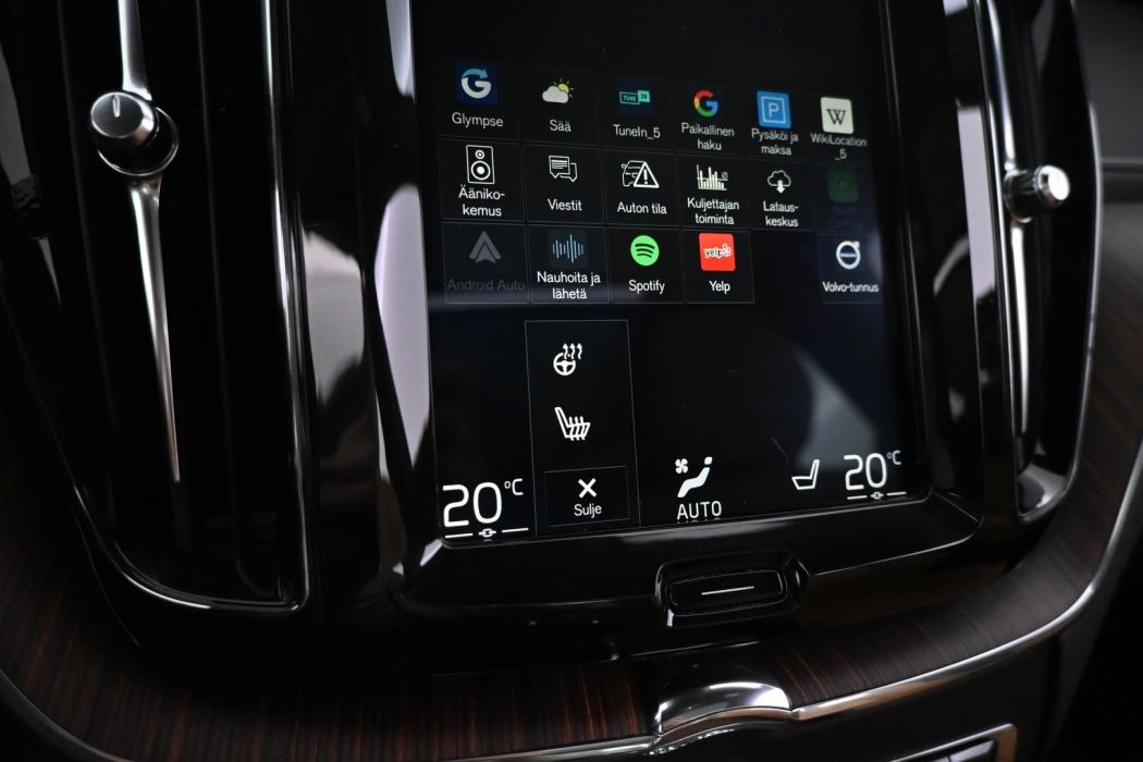 VOLVO XC60 2019