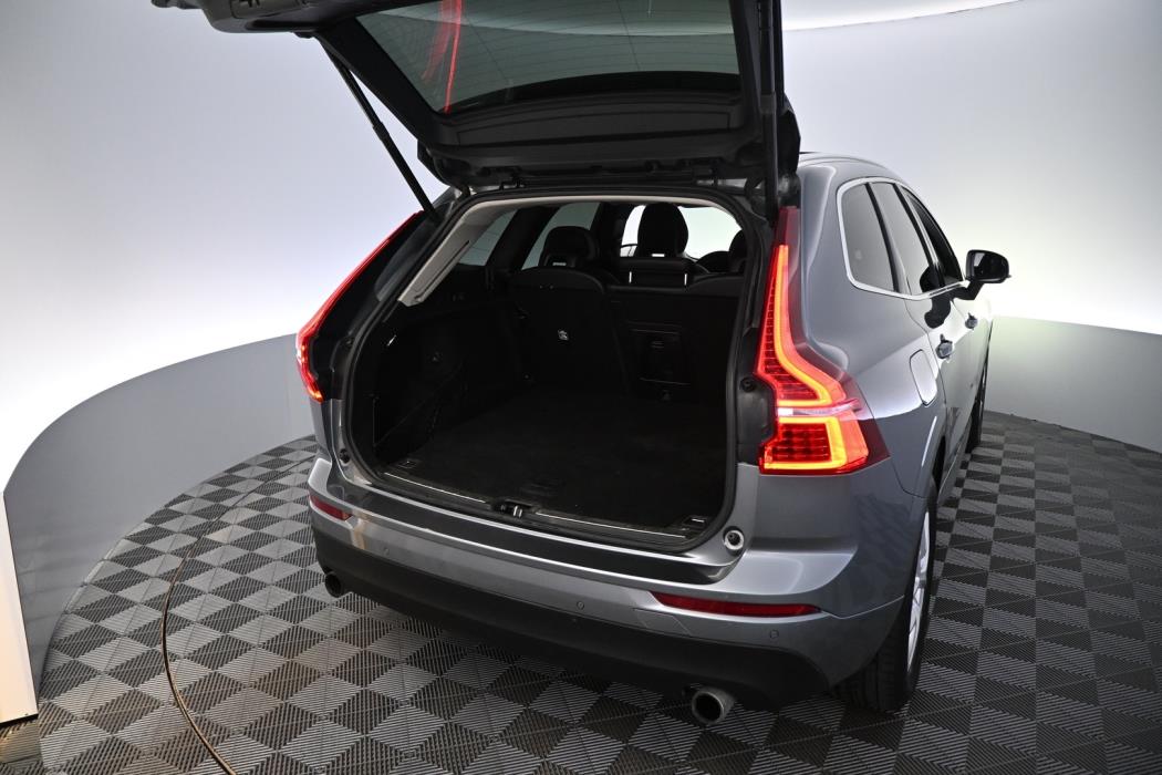 VOLVO XC60 2018