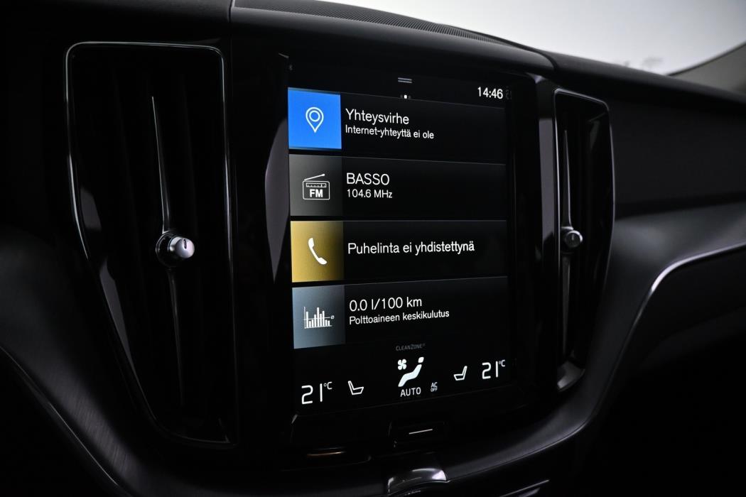 VOLVO XC60 2018
