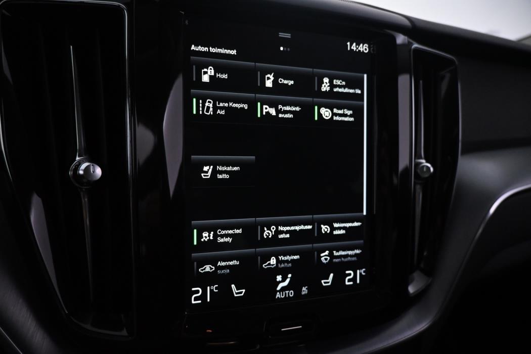 VOLVO XC60 2018