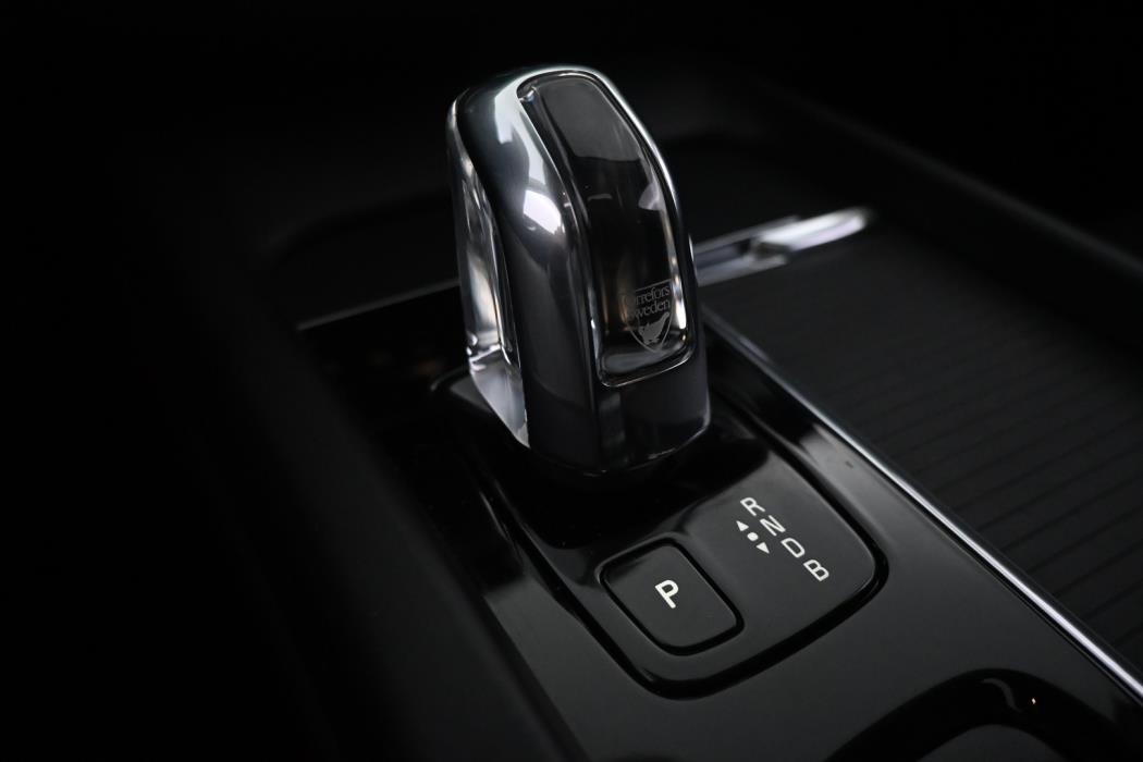 VOLVO XC60 2018