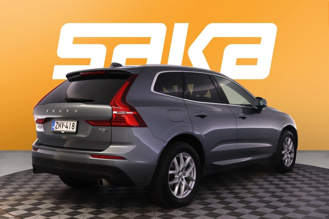 VOLVO XC60 2018